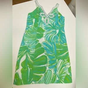 Vintage Lilly Pulitzer Tessa Shift Dress in Green Sheen Fronds Place. Size 6